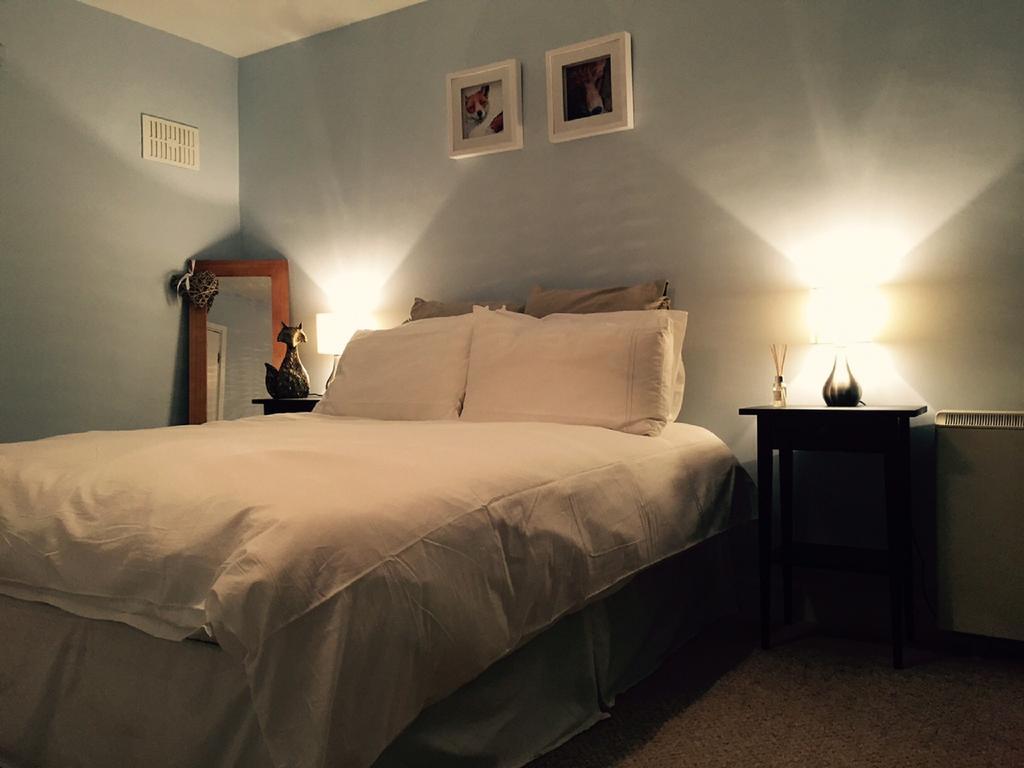 Illshaw Heath Farm Guest Lodge Хокли-Хит Номер фото